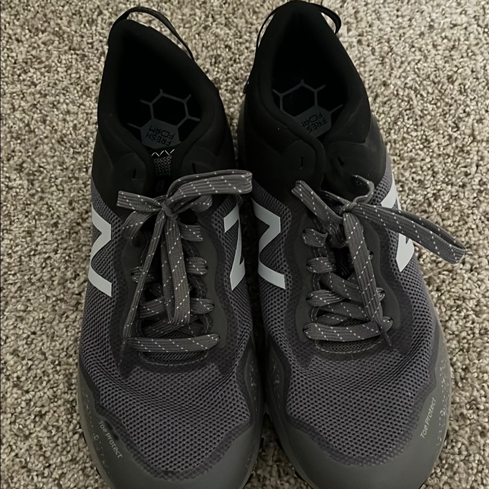 New balance running shoes